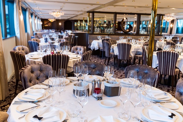 Riviera Travel Thomas Hardy Interior Restaurant 5.jpg